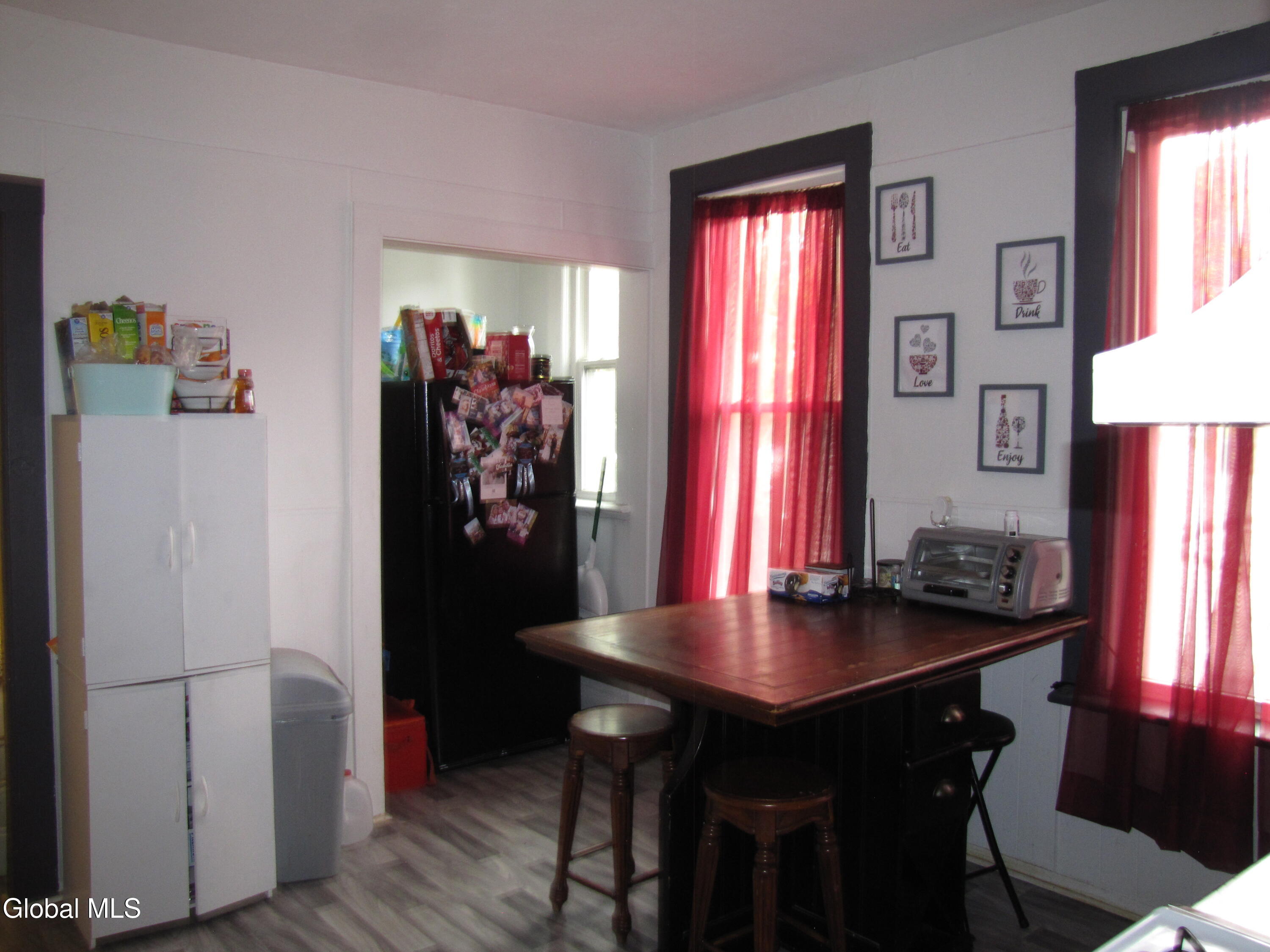 413 5th Avenue Troy NY 12182