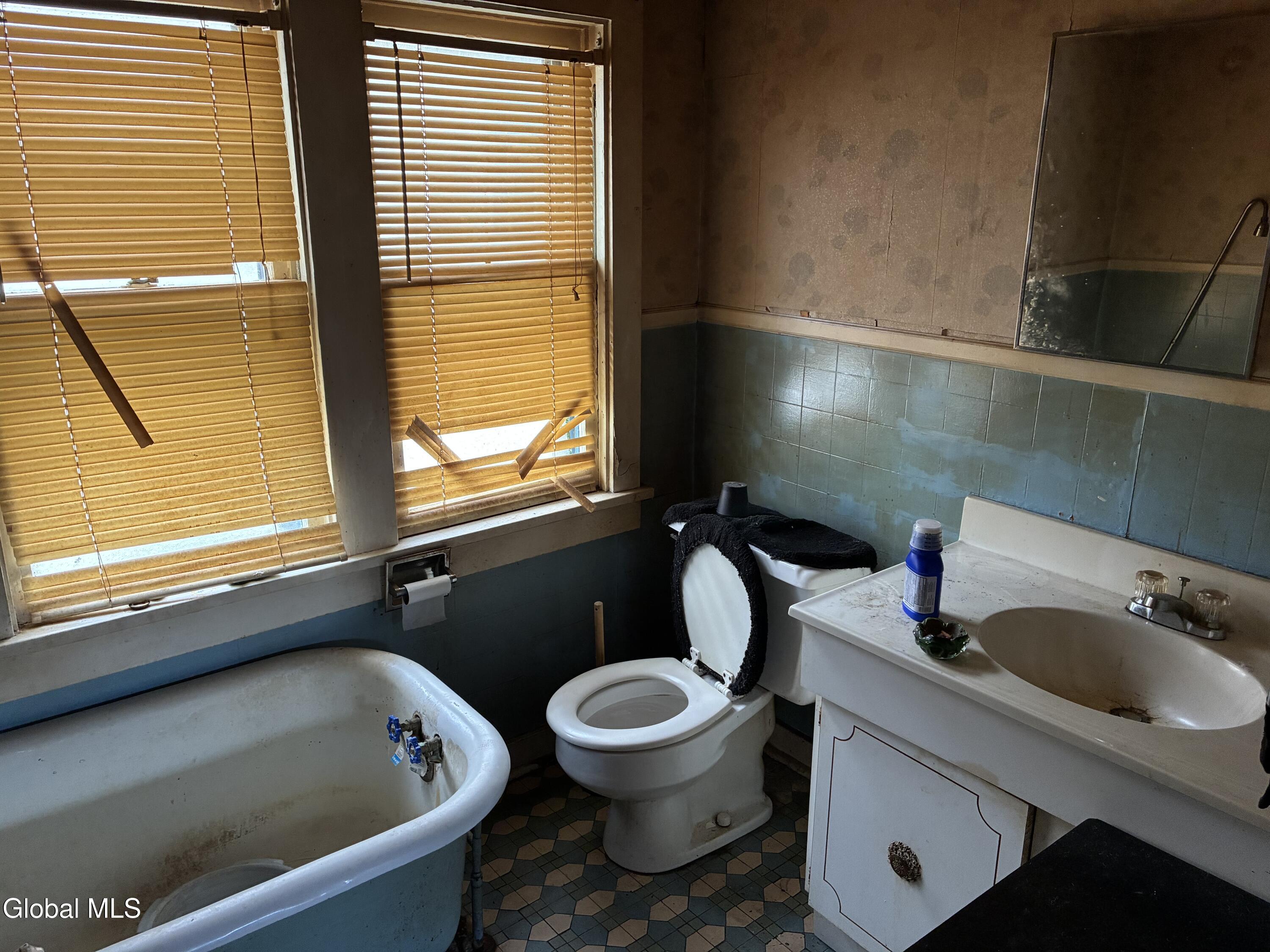 1355 Pleasant Street Schenectady NY 12303