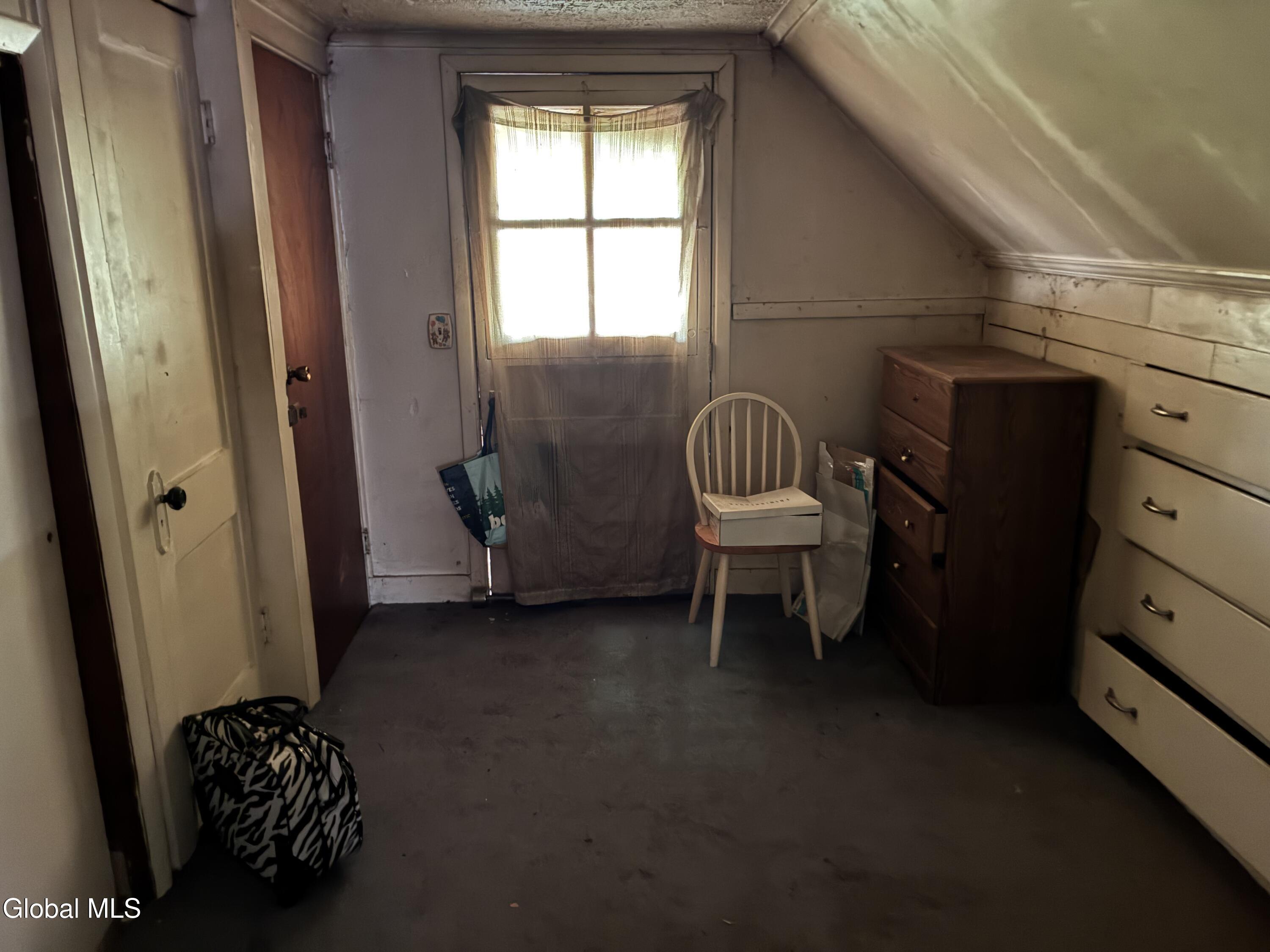 1355 Pleasant Street Schenectady NY 12303