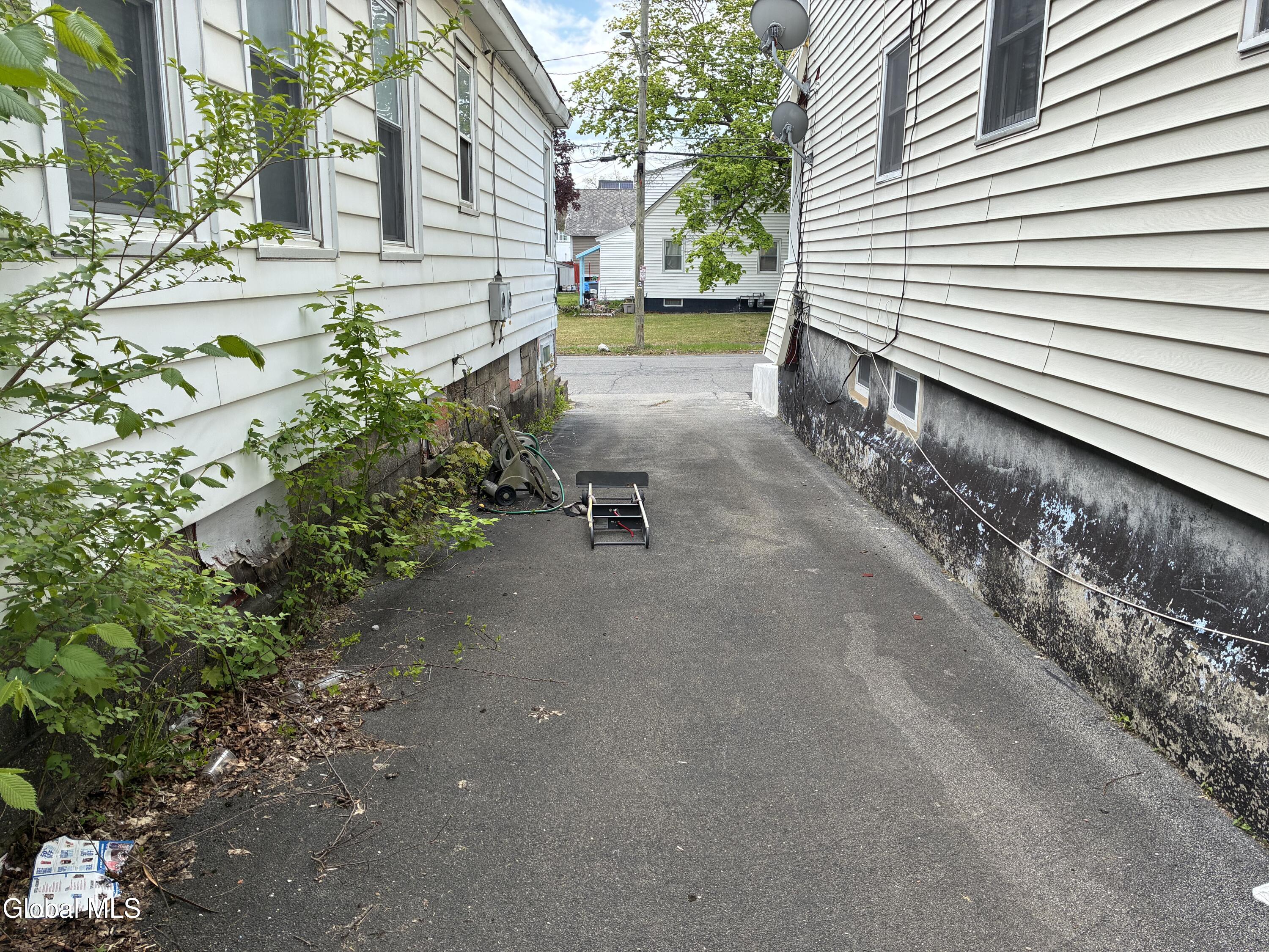 1355 Pleasant Street Schenectady NY 12303