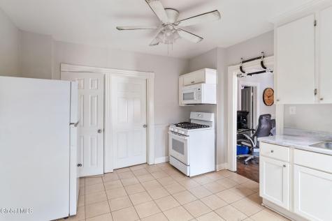 918 Park Avenue Schenectady NY 12308