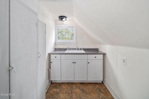 170 Kingsboro Avenue Gloversville NY 12078