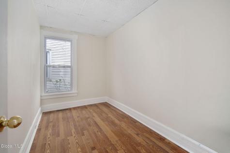170 Kingsboro Avenue Gloversville NY 12078