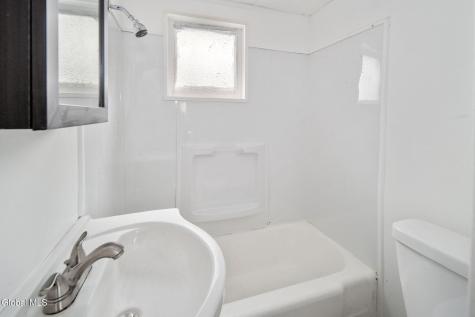 170 Kingsboro Avenue Gloversville NY 12078