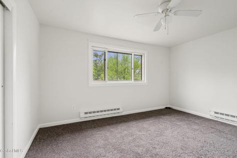 3206 Guilderland Avenue Schenectady NY 12306