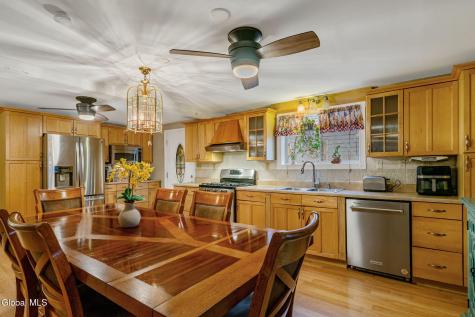 3206 Guilderland Avenue Schenectady NY 12306