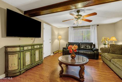 3206 Guilderland Avenue Schenectady NY 12306