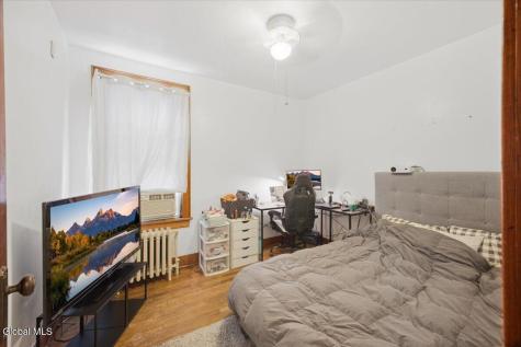 32 Colby Street Albany NY 12206