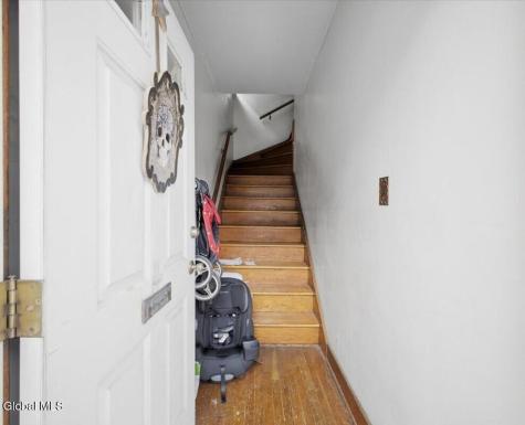 32 Colby Street Albany NY 12206