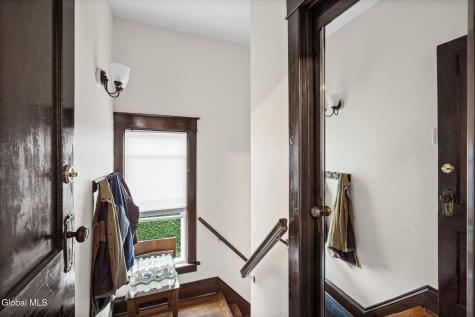 4 Sparkill Avenue Albany NY 12209