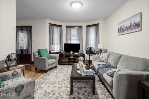 4 Sparkill Avenue Albany NY 12209
