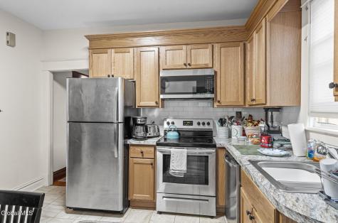 4 Sparkill Avenue Albany NY 12209