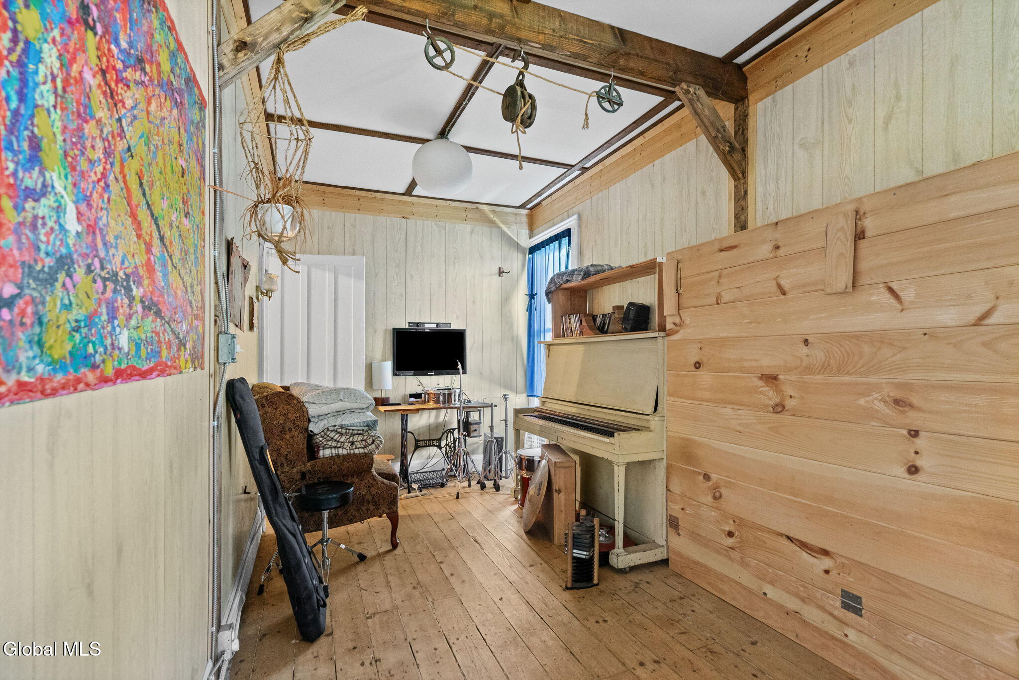 865 4th Avenue Troy NY 12182