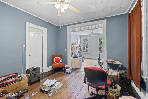 865 4th Avenue Troy NY 12182