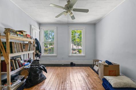 865 4th Avenue Troy NY 12182