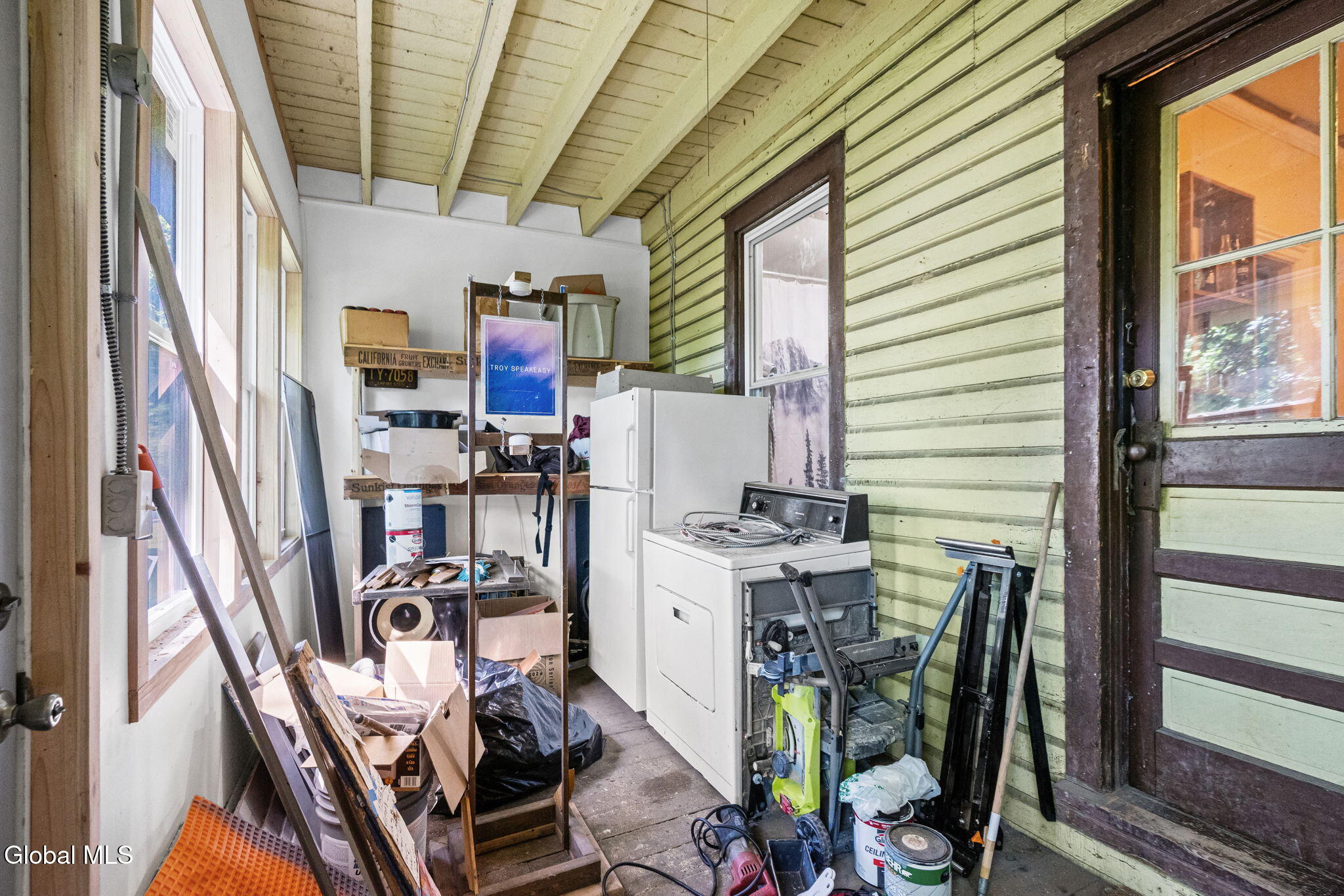 865 4th Avenue Troy NY 12182