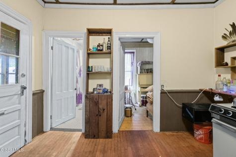865 4th Avenue Troy NY 12182