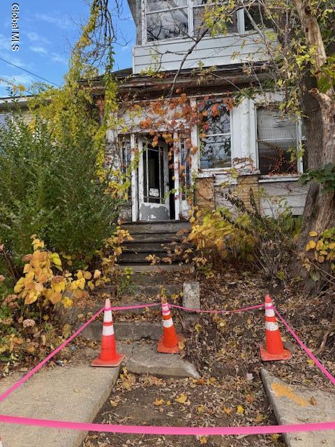 19 Raymo Street Albany NY 12209