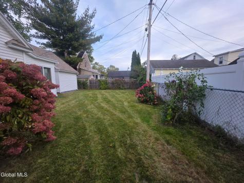 5 Berncliff Avenue Albany NY 12208