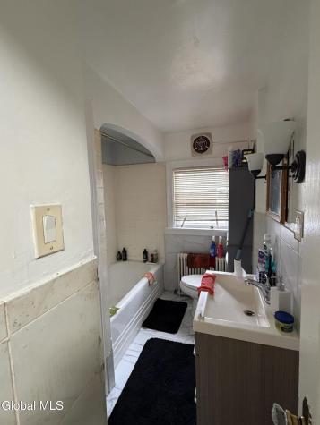 5 Berncliff Avenue Albany NY 12208