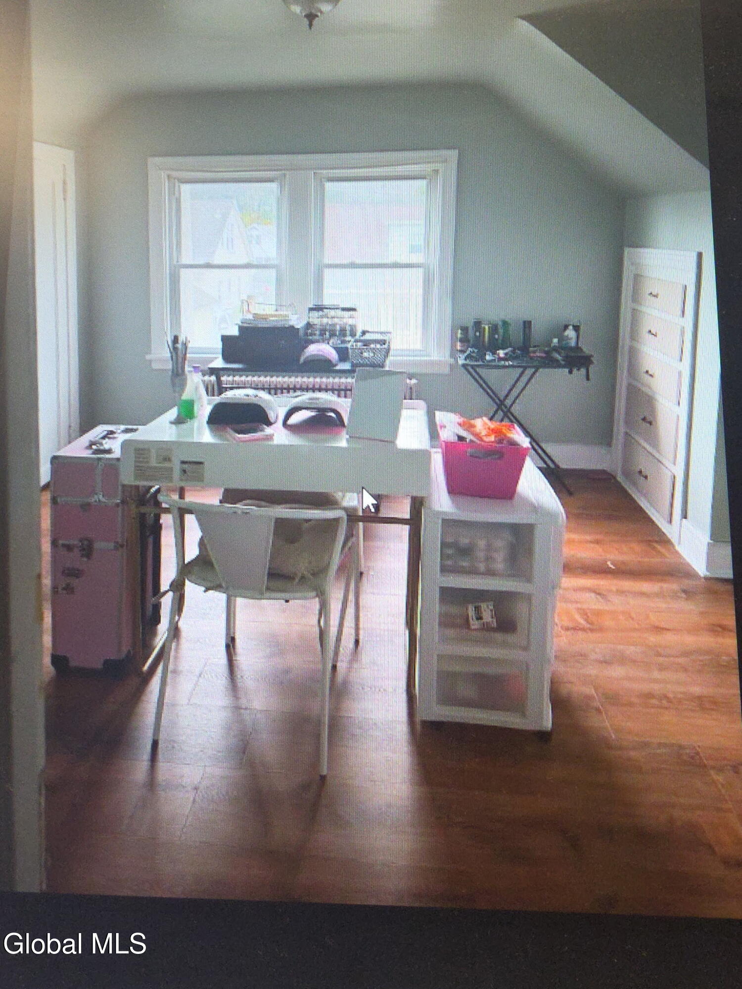 5 Berncliff Avenue Albany NY 12208