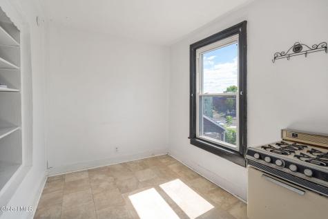 128 Hamilton Street Albany NY 12207