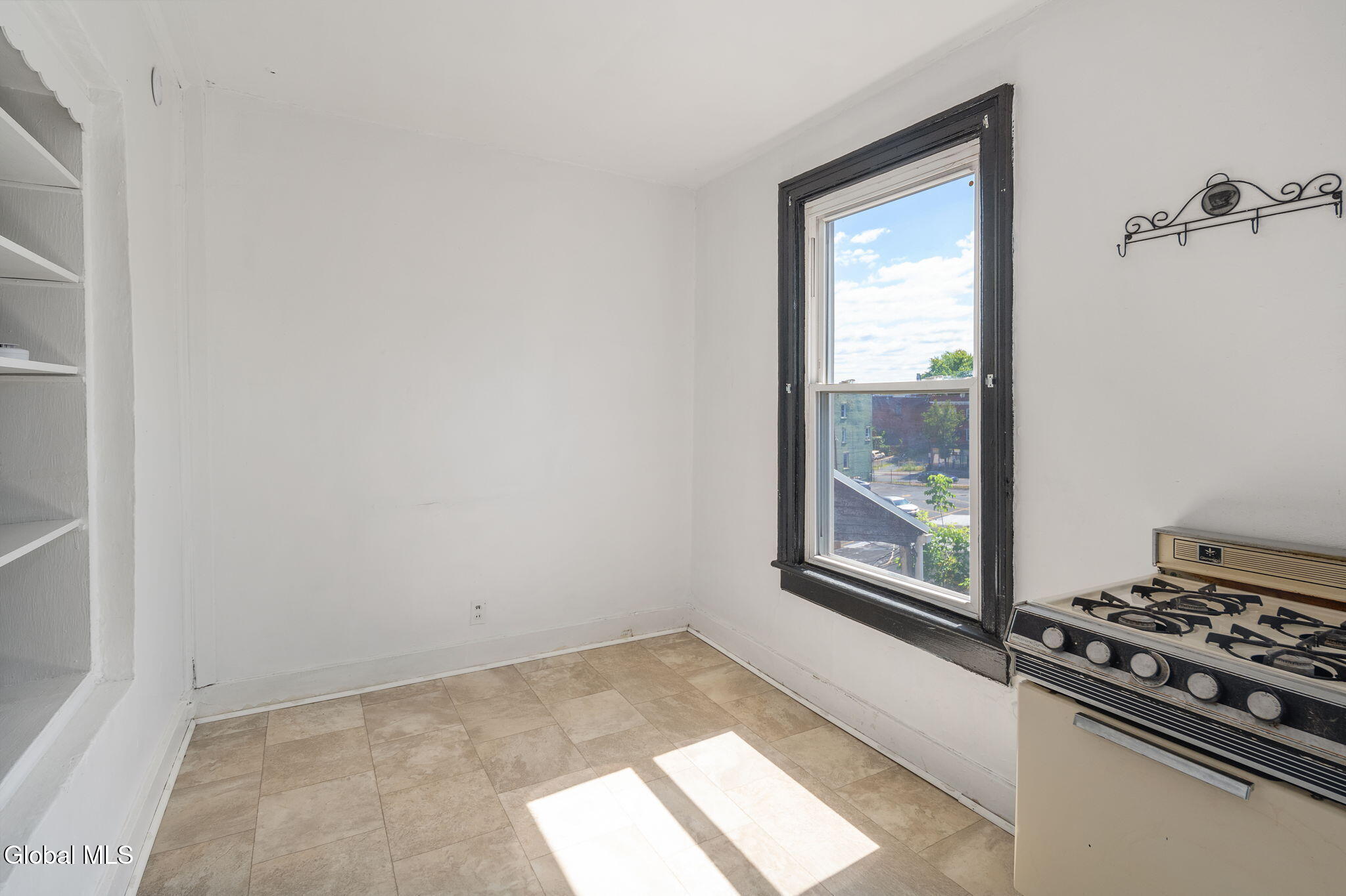 128 Hamilton Street Albany NY 12207