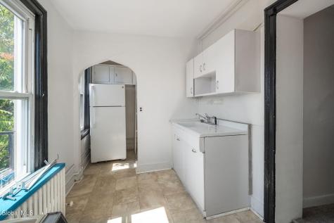 128 Hamilton Street Albany NY 12207