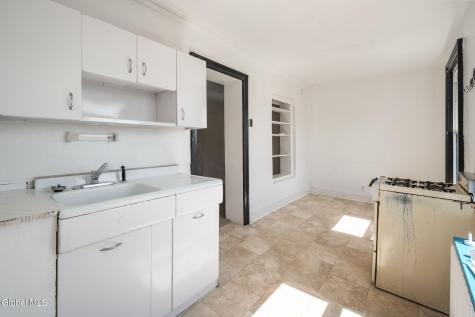 128 Hamilton Street Albany NY 12207