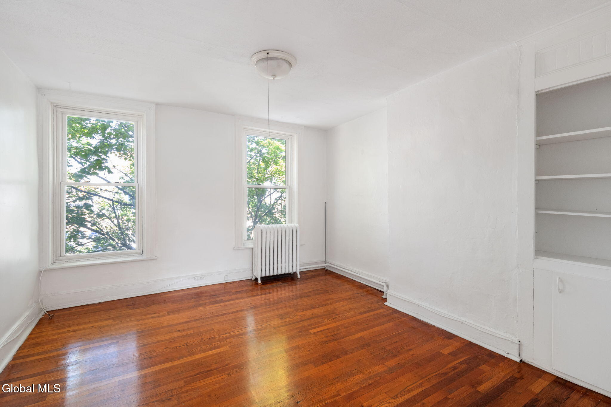 128 Hamilton Street Albany NY 12207