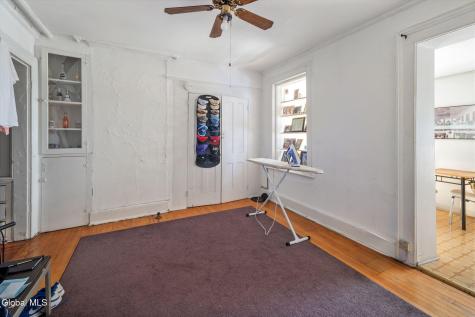 128 Hamilton Street Albany NY 12207