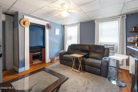 128 Hamilton Street Albany NY 12207