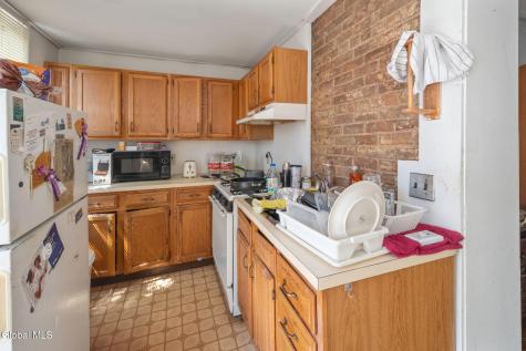 128 Hamilton Street Albany NY 12207