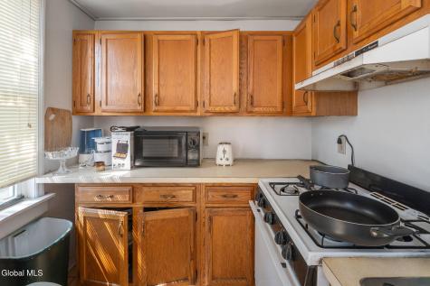 128 Hamilton Street Albany NY 12207
