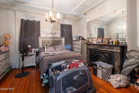 128 Hamilton Street Albany NY 12207