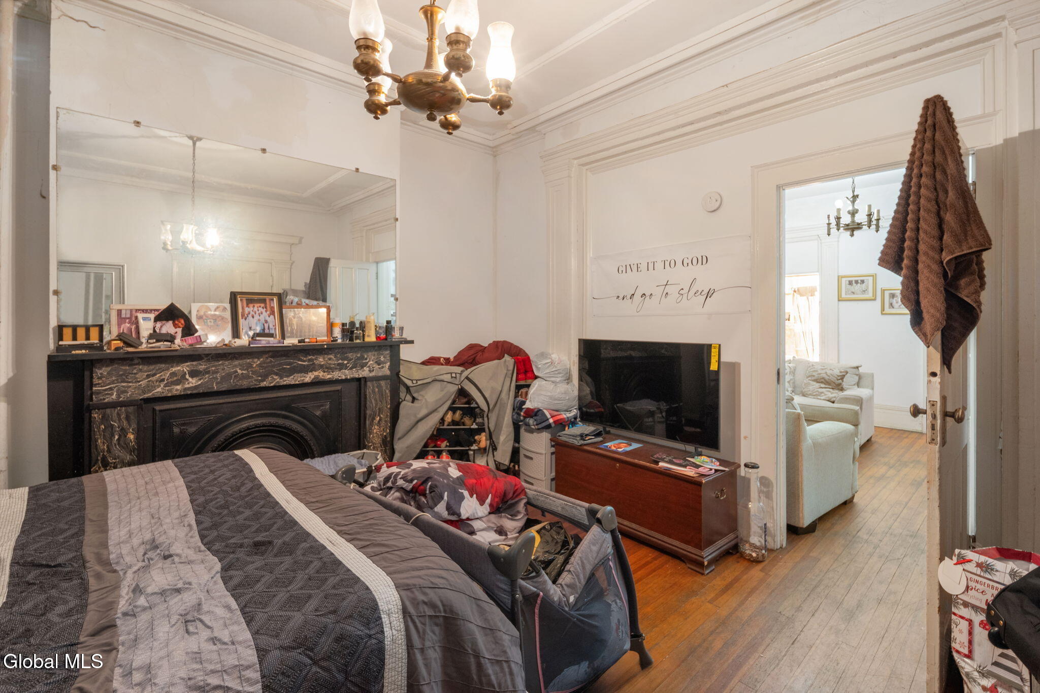 128 Hamilton Street Albany NY 12207