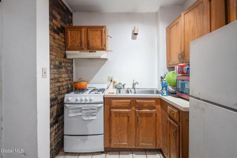 128 Hamilton Street Albany NY 12207