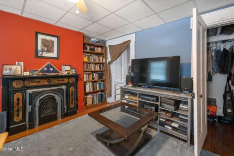 128 Hamilton Street Albany NY 12207