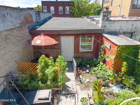 128 Hamilton Street Albany NY 12207