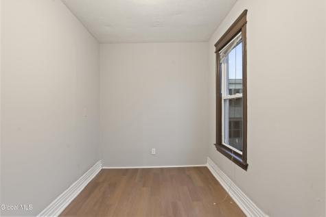 122 Morton Avenue Albany NY 12202