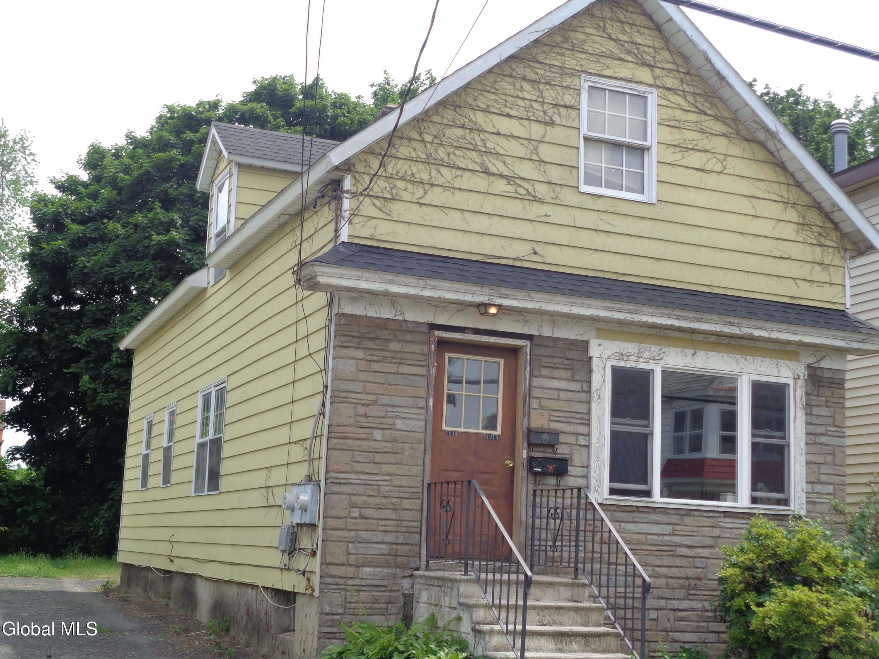 1214 5th Avenue Schenectady NY 12303