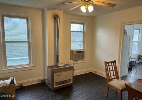 300 4th Avenue Troy NY 12182