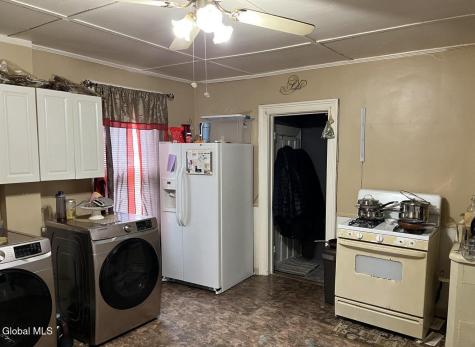 300 4th Avenue Troy NY 12182