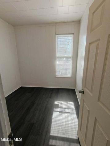 318 Georgetta Dix Schenectady NY 12307
