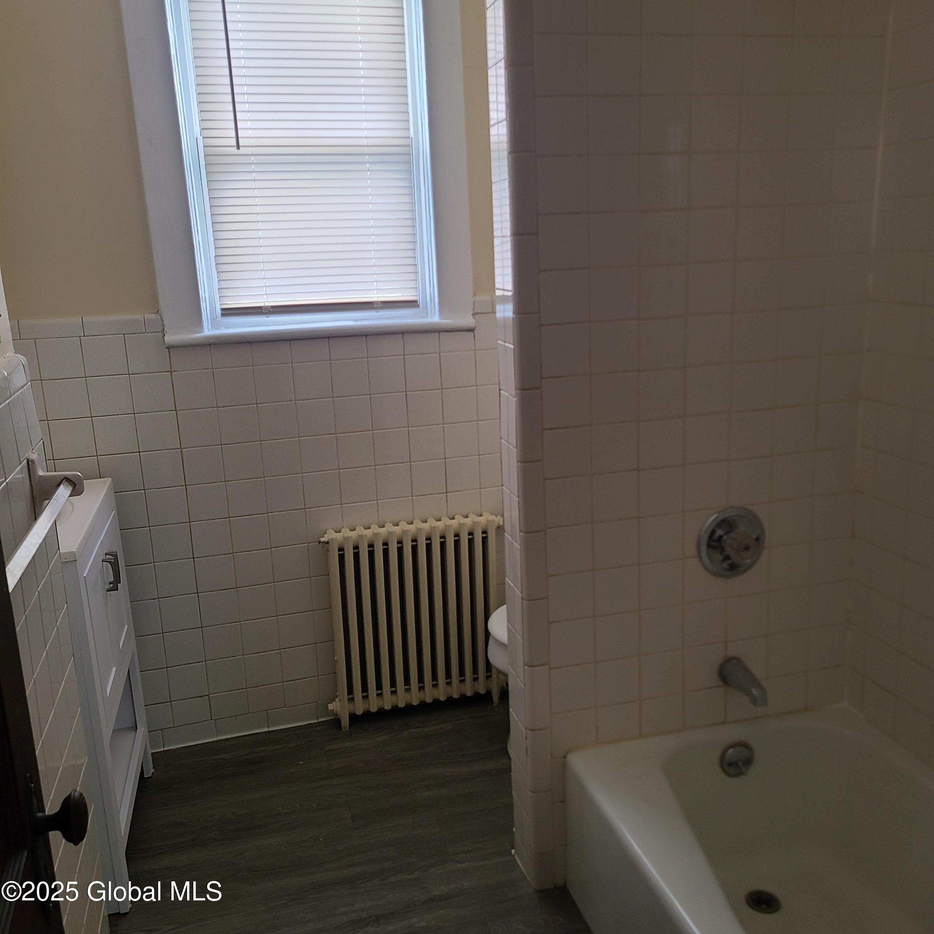 359 Second Avenue Albany NY 12209