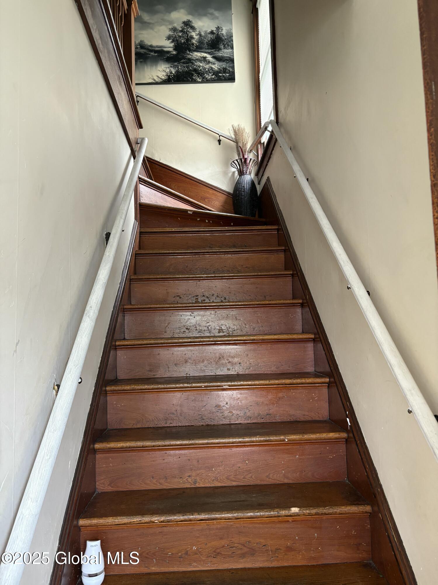 359 Second Avenue Albany NY 12209