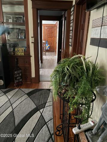 359 Second Avenue Albany NY 12209