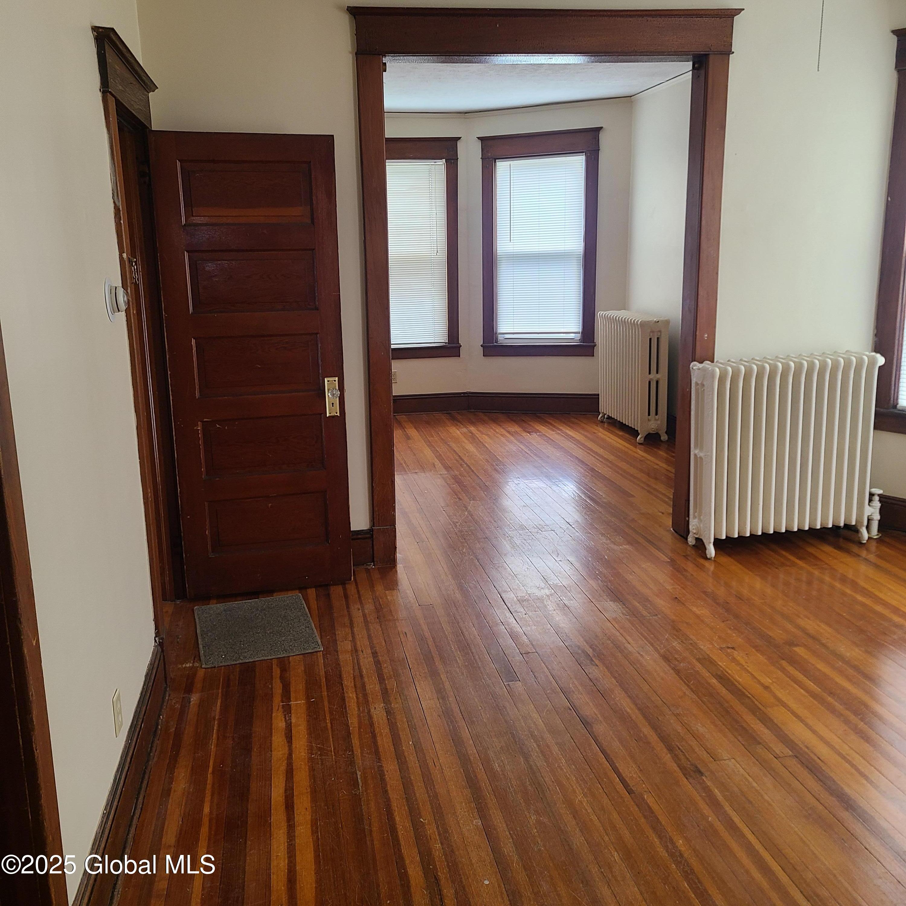 359 Second Avenue Albany NY 12209