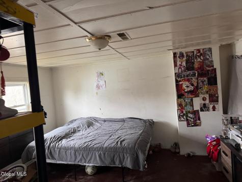 25 Steele Avenue Gloversville NY 12078