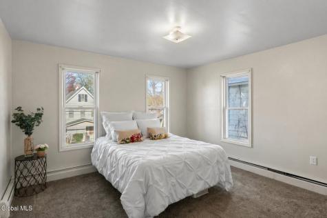 1066-1068 Hegeman Street Schenectady NY 12306
